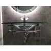 [Kód: A038] Koupelnový set BESTECO detail kulatého LED zrcadla Křišťál Ø 80 cm a skleněného umyvadla Purita na desku.